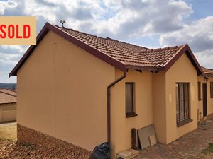 3 Bed House in Mahube Valley