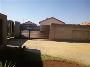 1 Bed House in Protea Glen