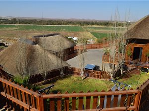 652 m² Commercial space in Keidebees