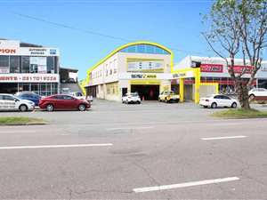 800 m² Commercial space in Pinetown Central