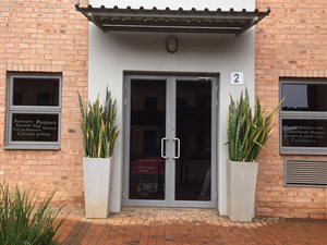 64 m² Office Space in Silver Lakes