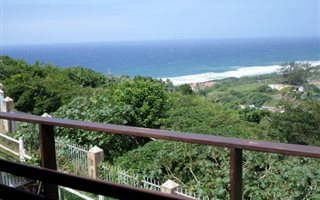 3 Bedroom Apartment in Desainagar