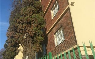1.5 Bedroom Flat in Rosettenville