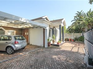 1 Bed Flat in Glenhurd
