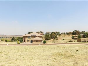 498 m² Land available in Bronkhorstbaai
