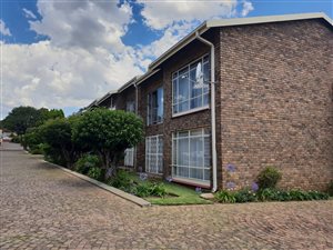 2.5 Bedroom Townhouse in Brackendowns