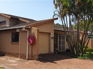 3 Bed Apartment in Veld En Vlei