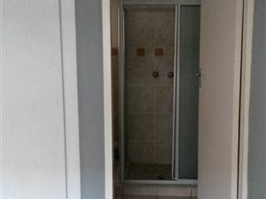 2 Bed Apartment in Midridge Park
