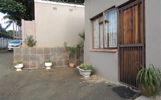 1 Bedroom Garden Cottage in Durban North