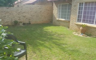 2 Bedroom Townhouse in Faerie Glen