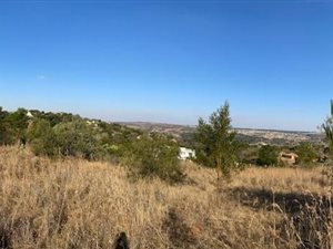 1 ha Land available in Mooikloof Equestrian Estate