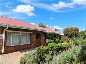4 Bed House in Riebeeckstad