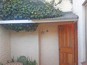 1 Bed Garden Cottage in Parktown
