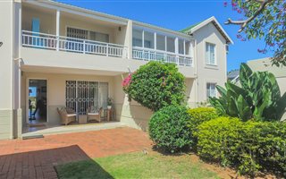 2 Bedroom Simplex in Umhlanga Rocks