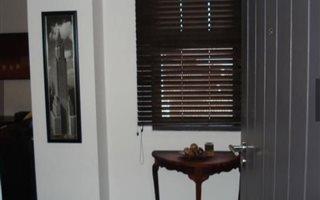 1 Bedroom Apartment in Newtown