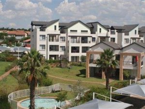 2 Bed Apartment in Dainfern