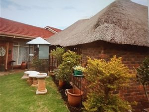 4 Bed House in Leandra