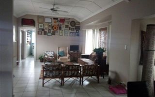 3 Bedroom Apartment in Glenwood