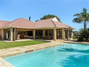 4 Bed House in Lovemore Park