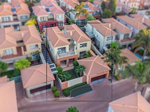 3 Bed Cluster in Oriel