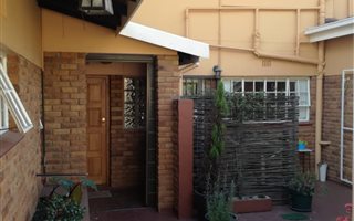 3 Bedroom Duplex in Bedford Park