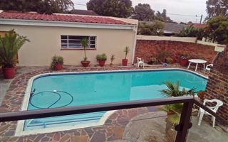5 Bedroom House in Sunny Ridge