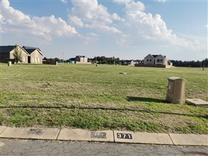 647 m² Land available in Vereeniging Central