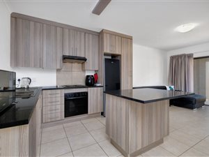 3 Bed Apartment in Ruimsig
