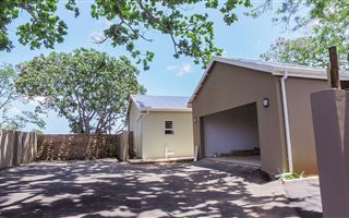 3 Bedroom Simplex in Dawncliffe
