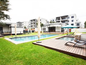 2 Bed Apartment in Kyalami AH