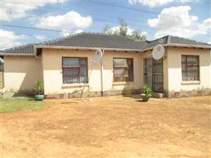 3 Bed House in Goudrand
