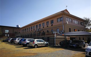 1400 m² Commercial space in Meyersdal