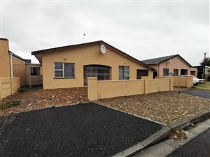 5 Bedroom House in Gleemoor