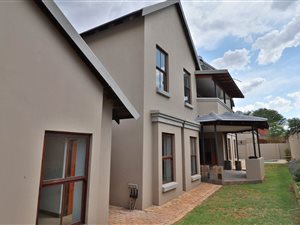 3 Bed House in Olympus AH