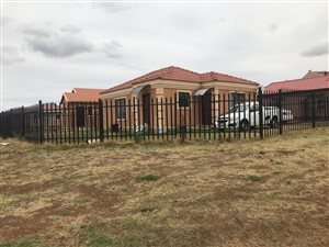3 Bed House in Bergsig