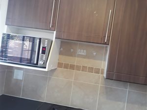 2 Bed Apartment in Mooikloof Equestrian Estate