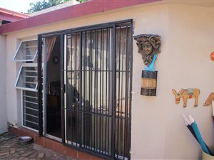 3 Bed House in Cullinan