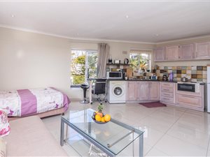 Studio Apartment in Green Point