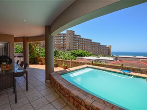 4 Bed Townhouse in Sheffield Beach