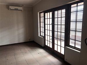 80 m² Commercial space in Howick