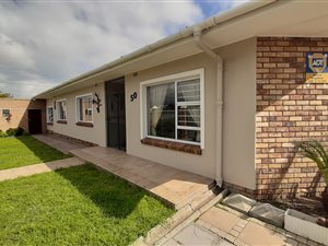 3 Bed House in Van Der Stel