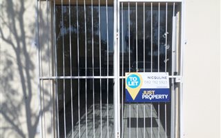 1 Bedroom Apartment in Vryburg