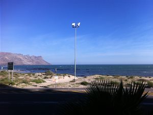1 Bed Apartment in Strand North