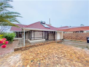 4 Bed House in Boston