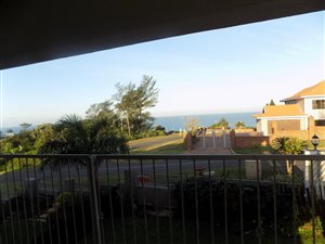 3 Bed Apartment in Tinley Manor Beach