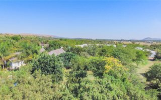 2 ha Farm in Strydfontein and surrounds
