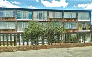 2 Bedroom Townhouse in Germiston South