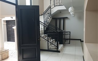 5 Bedroom Cluster in Beverley