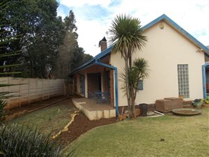 6 Bed House in Edelweiss