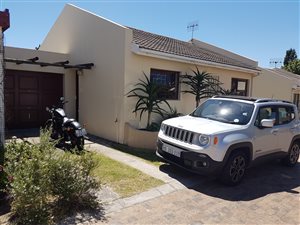 2 Bed Townhouse in Amanda Glen